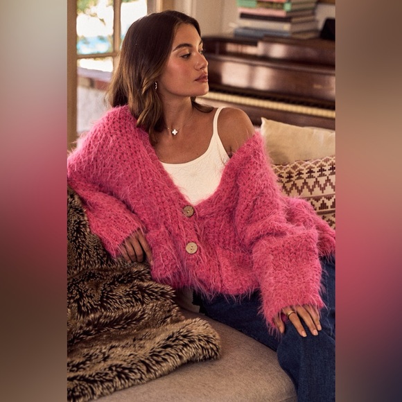 SO ME Soft Touch Hairy Loose Fit Cozy Sweater Cardigan - Picture 2 of 16